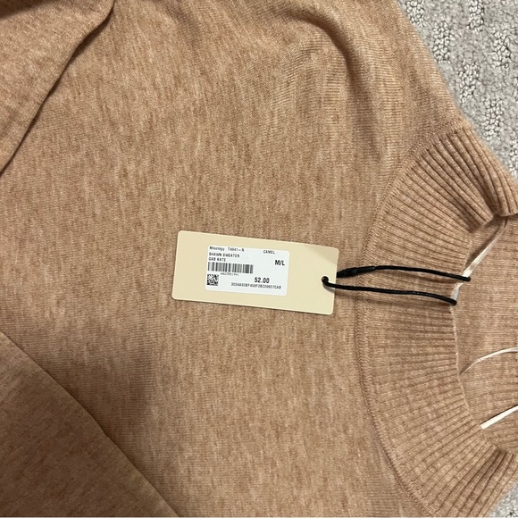 NWT Gab&Kate Sweater - Picture 2 of 3